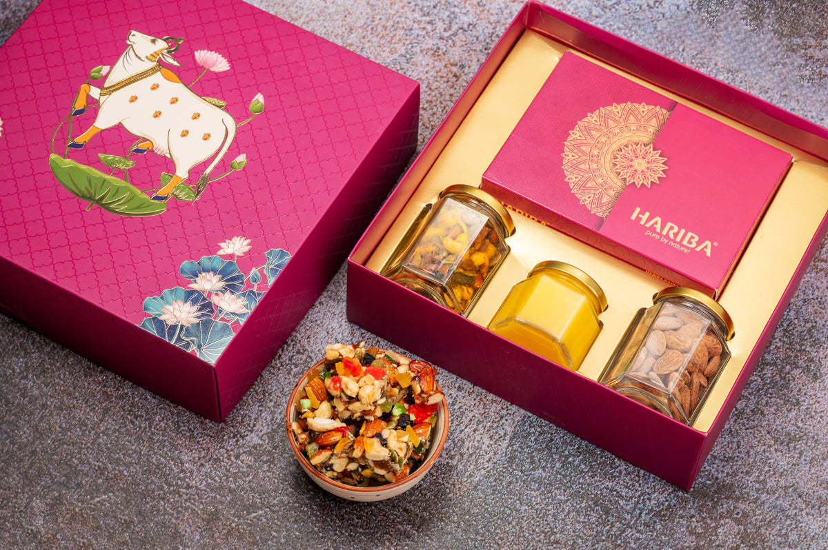 Hamper pack with American Dryfruit Punch